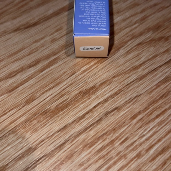 Alleyoop Game Face Second Skin Concealer in Standout - Picture 4 of 4